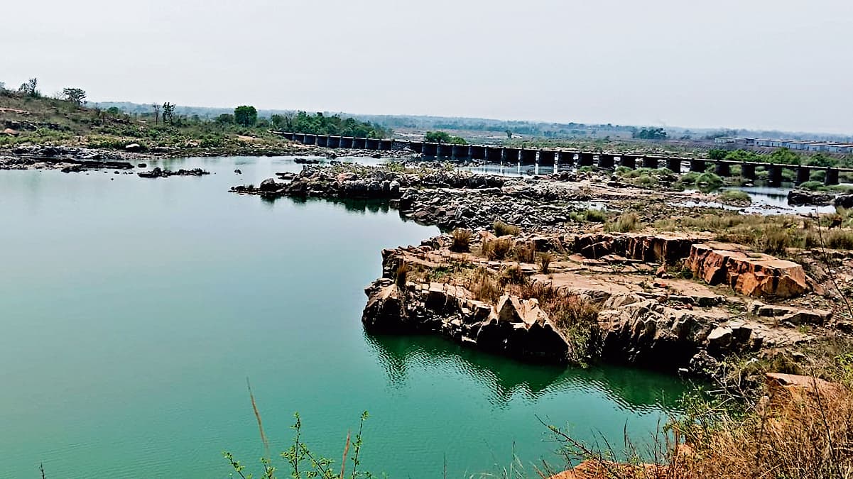 Chaibas News : ईचा डैम से प्रभावित ग्रामीणों को सिर्फ विस्थापन और विनाश मिलेगा : बिरुली