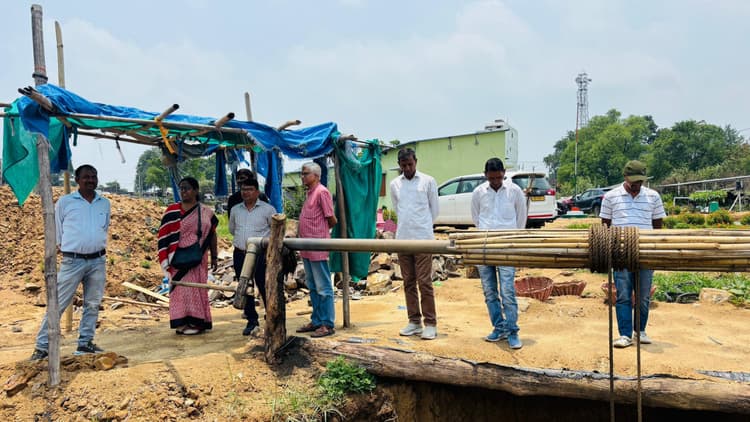 Bokaro News : ध्वनि फाउंडेशन की बेंगलुरु टीम ने किया संस्था के कार्यों का निरीक्षण