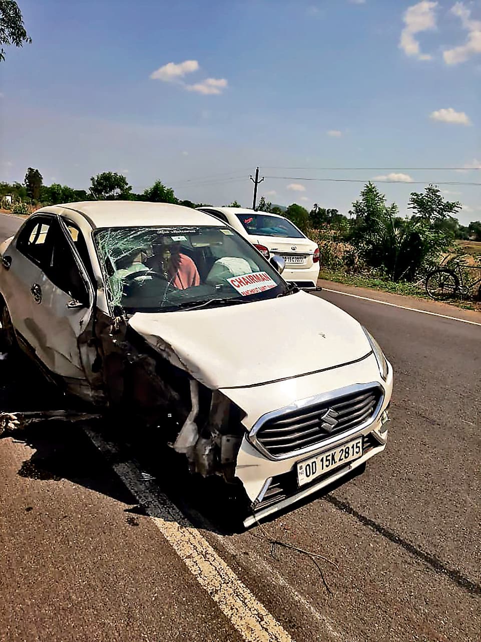 Sambalpur News: बामड़ा ब्लॉक चेयरमैन की कार में ट्रक ने मारी टक्कर, चार घायल