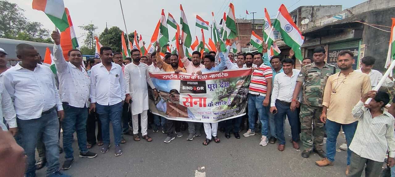 Dhanbad News : भारतीय सेना ने पाक को किया नेस्तनाबूद : शत्रुघ्न महतो