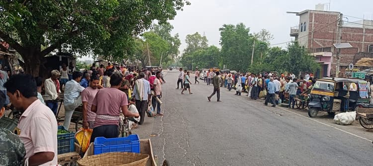 शंकरपुर सब्जी मंडी : यहां हर वक्त जोखिम में रहता है जान