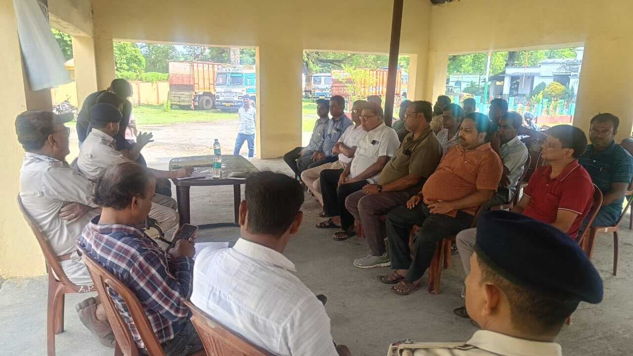 दुकानों की सुरक्षा के लिए सीसीटीवी लगायें दुकानदार : पुलिस इंस्पेक्टर