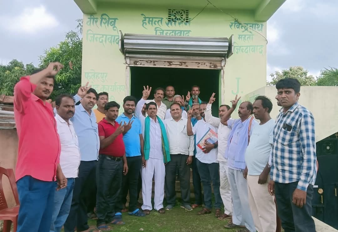 निजाम मियां बने झामुमो के फतेहपुर पंचायत अध्यक्ष