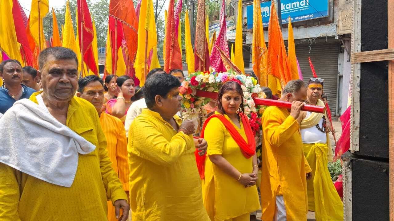 Dhanbad News: श्री सिद्ध साईं धाम मंदिर का 13वां स्थापना दिवस मना