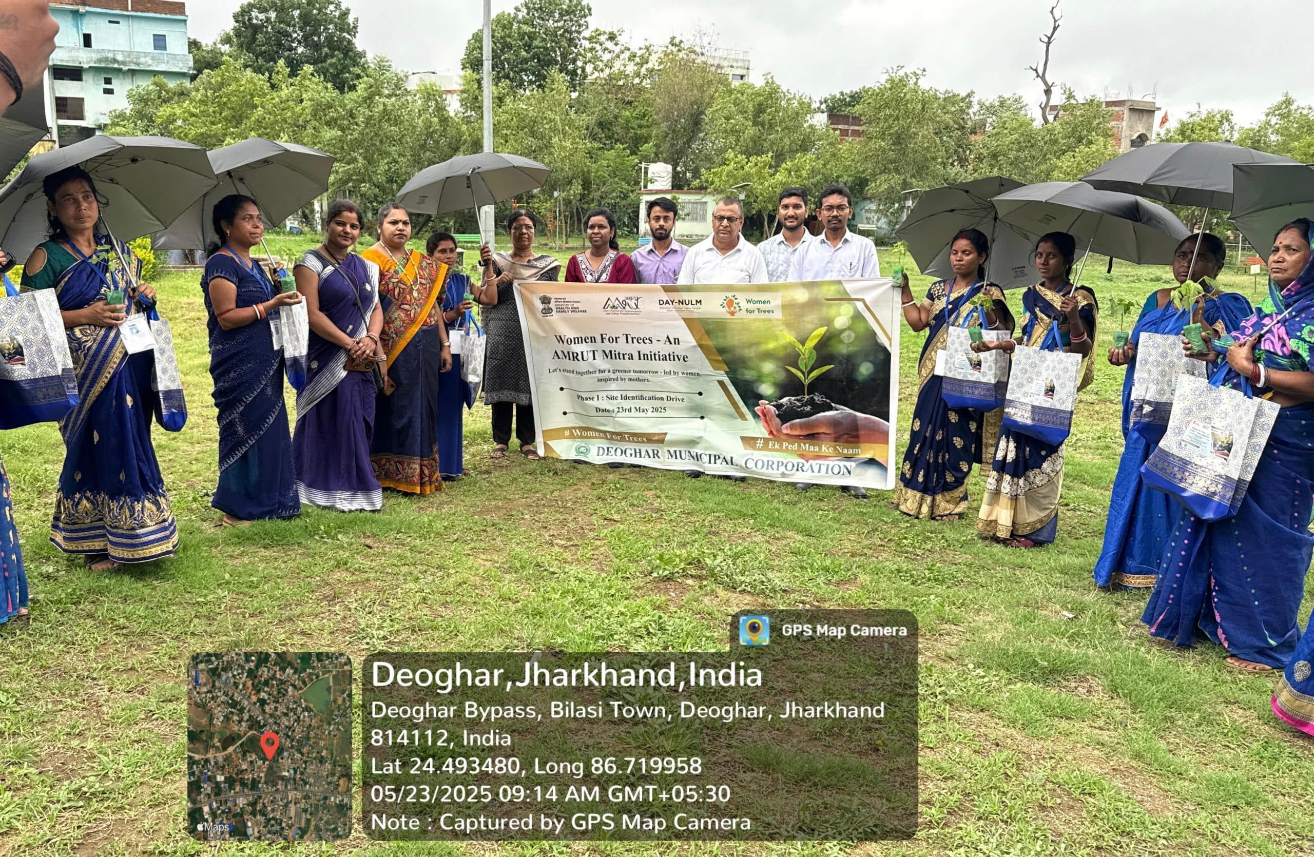 Deoghar news : निगम क्षेत्र  में महिला समूहों ने संभाली हरियाली की कमान