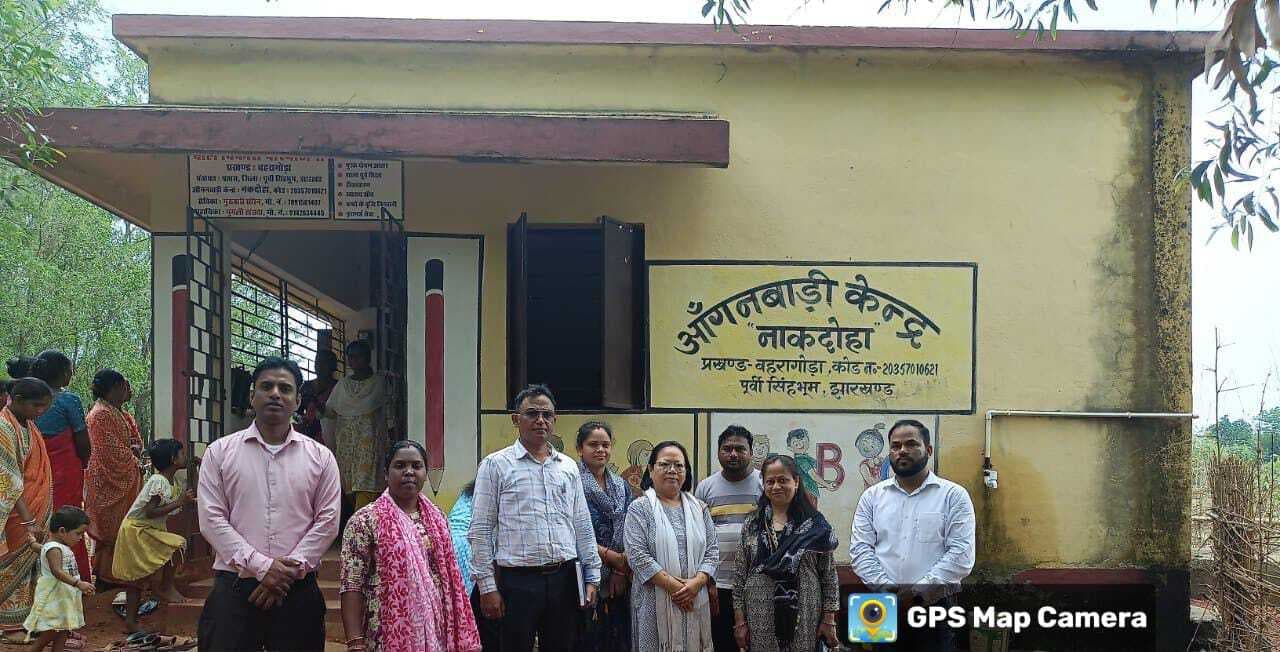 East Singhbhum News : आंगनबाड़ी केंद्रों की व्यवस्था देख प्रभावित हुई अरुणाचल की टीम