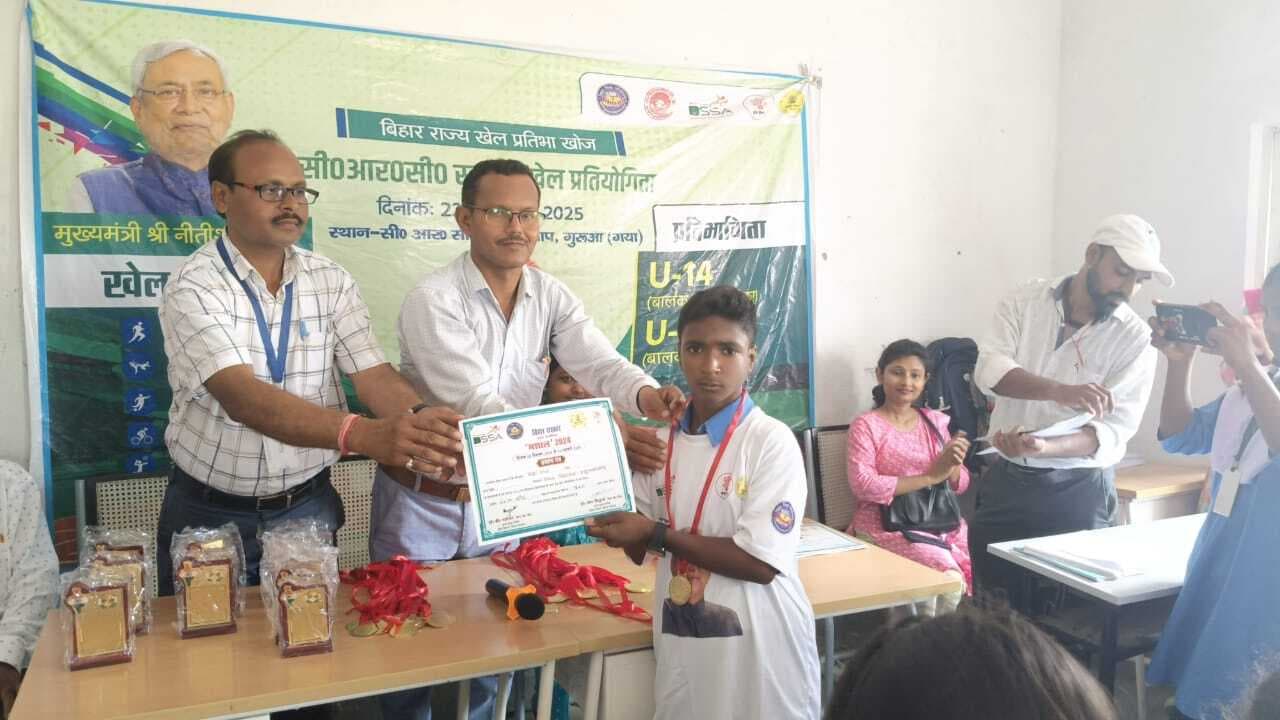 दौड़ प्रतियोगिता में यशराज अव्वल, तो साइकिल रेस में सना