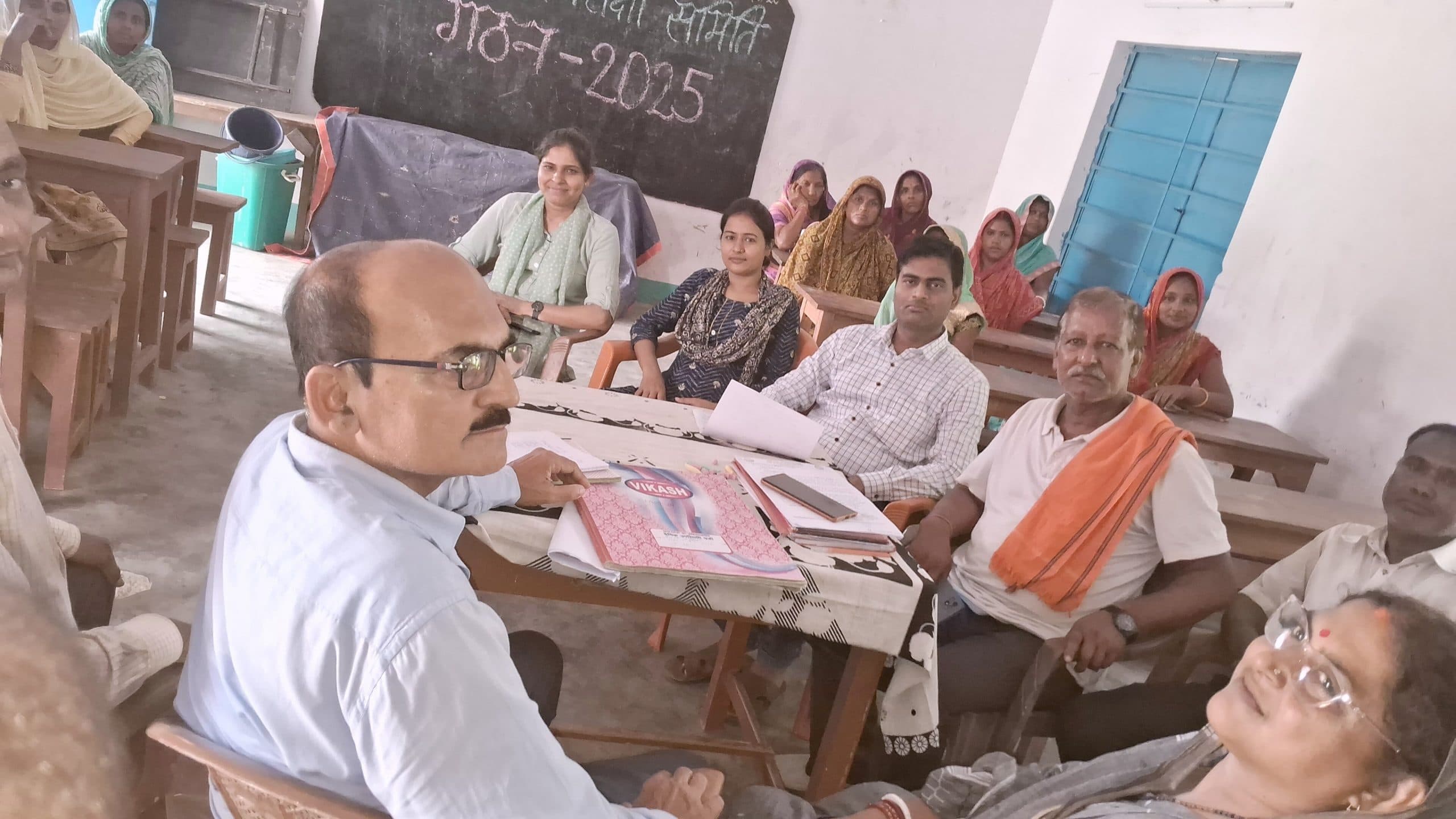 Samastipur News:प्रावि हरसिंगपुर में शिक्षा समिति गठित