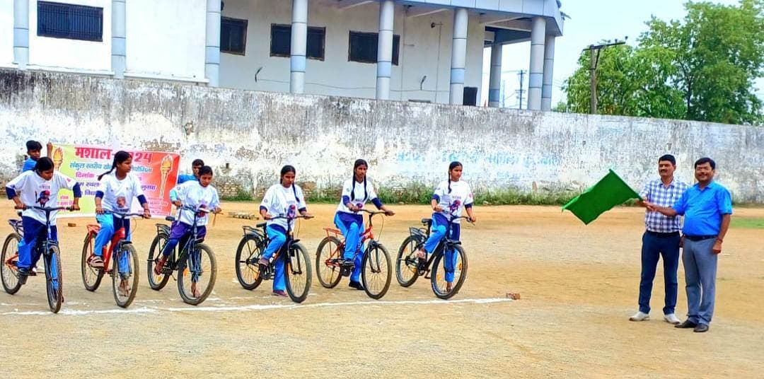 साइक्लिंग में बालिका वर्ग में खुशबू, तो बालक वर्ग में पीयूष बने विजेता