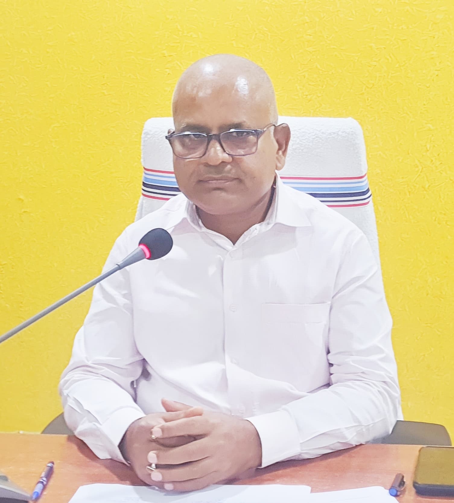 26 से 28 मई विशेष अभियान चलाकर बनेगा आयुष्मान कार्ड : डीएम