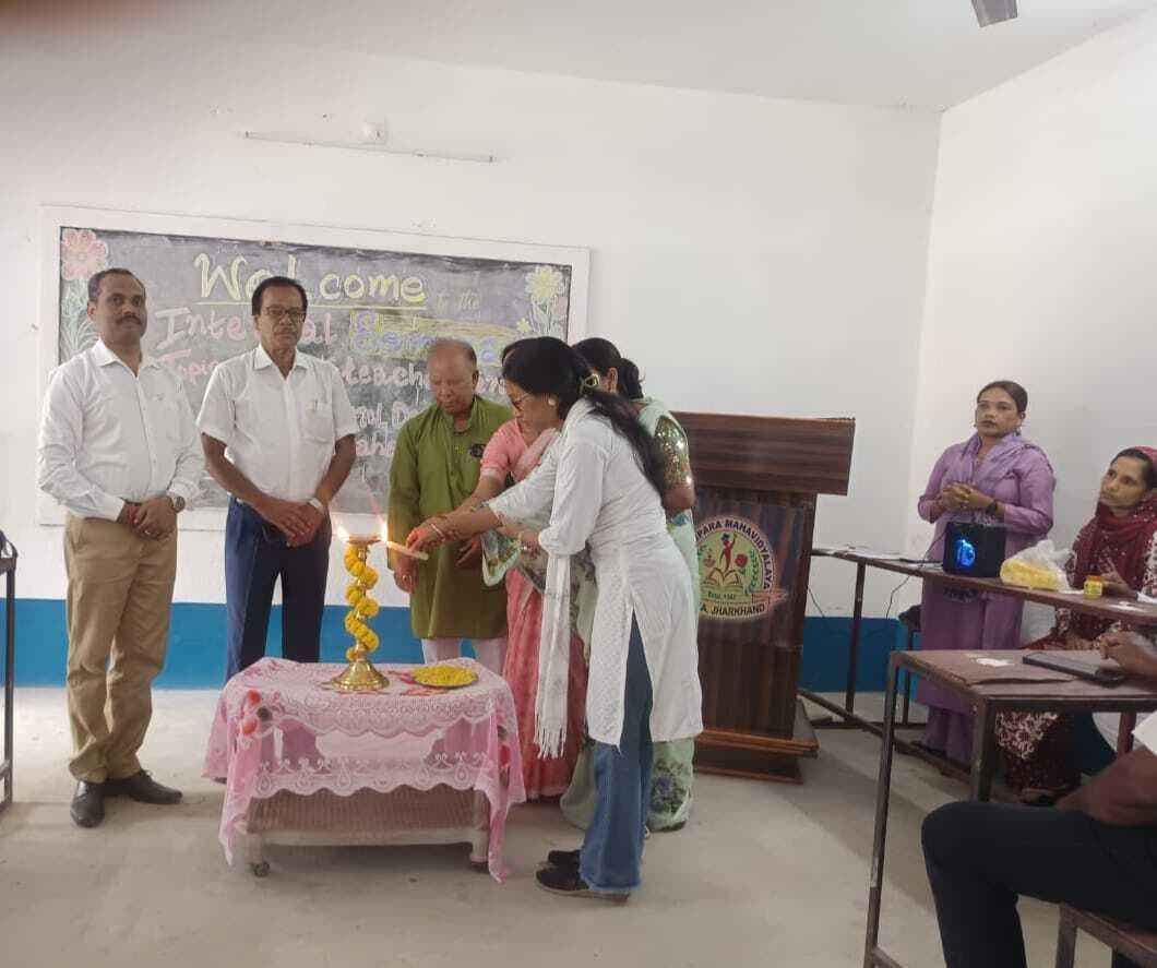 संस्थान के विकास में शिक्षकों की भूमिका पर आंतरिक संगोष्ठी आयोजित