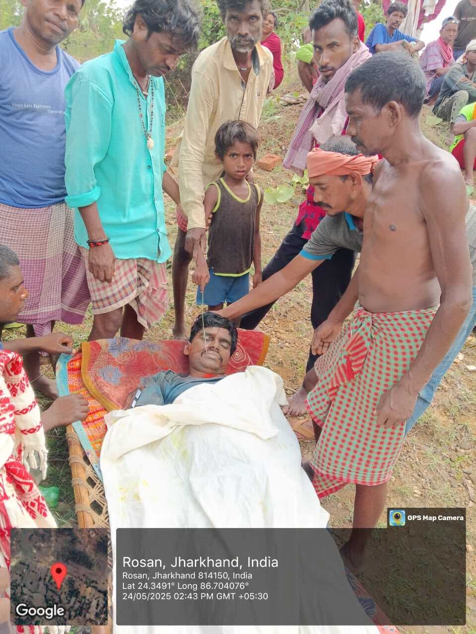 बिजली का तार जोड़ रहे युवक की करंट लगने से मौत