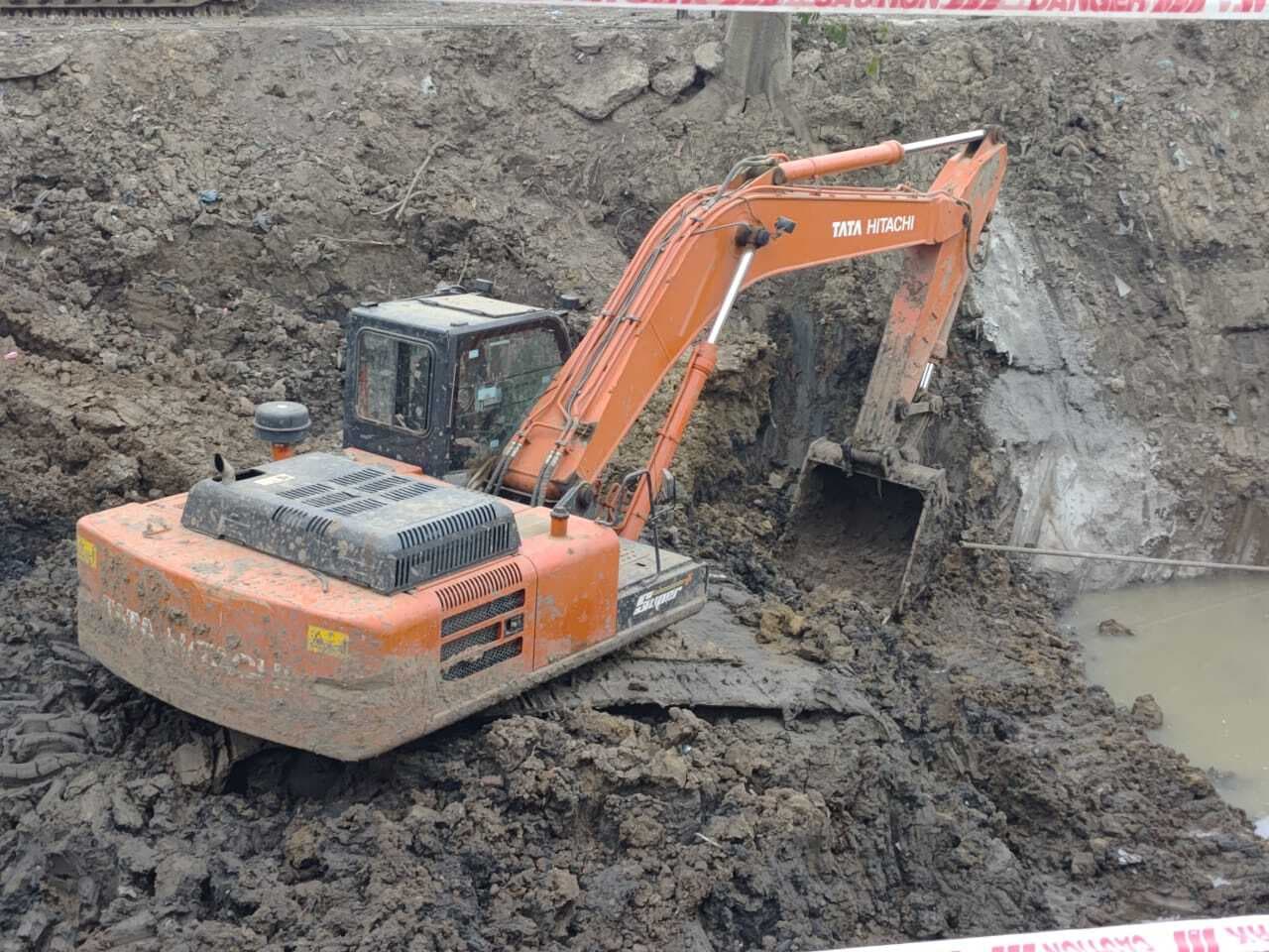 Gopalganj News : श्रीपुर के उत्क्रमित मध्य विद्यालय में दो शिक्षक भिड़े, पढ़ाई बाधित