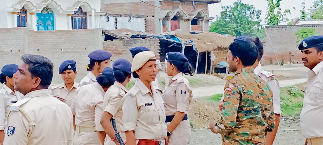 Gopalganj News : पुलिस टीम पर हमला करनेवाले 55 चिह्नित, तीन किशोर समेत 18 गिरफ्तार