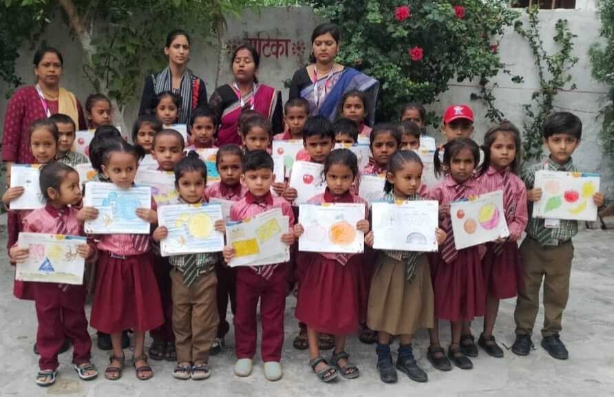 Madhubani News : प्रोग्रेसिव पब्लिक स्कूल में इंडोर गेम्स व इंग्लिश डिबेट आयोजित