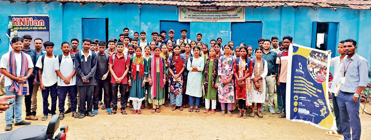 Chaibasa News : प्लास्टिक के दुष्प्रभावों को कम करने पर हुई चर्चा