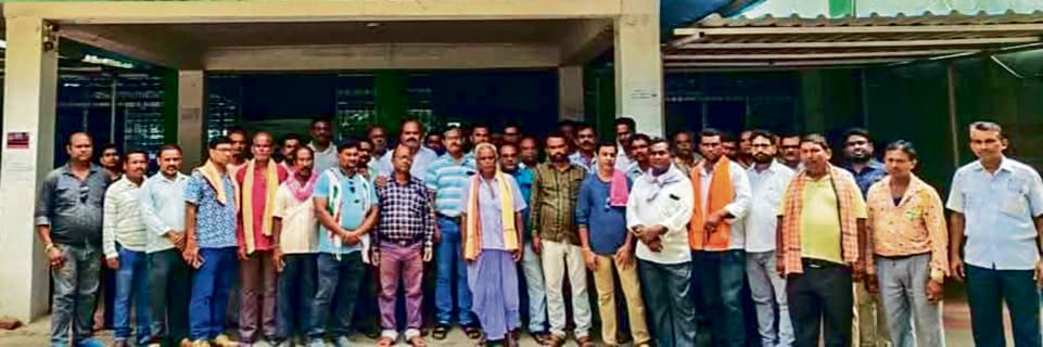 Sambalpur News: सीबीएसइ 10वीं व 12वीं की परीक्षा का परिणाम नहीं हुआ प्रकाशित, अभिभावकों ने किया प्रदर्शन