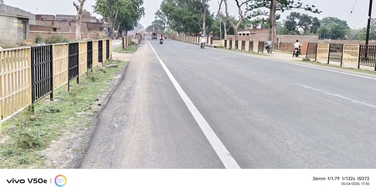 Giridih News: बेंगाबाद में सरकारी भूमि पर अतिक्रमण को चिह्नित करने में जुटा अंचल