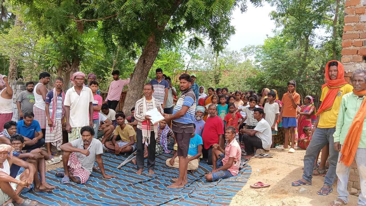 East Singhbhum News : दाबांकी के टोला प्रधान बने मनोरंजन पुराण