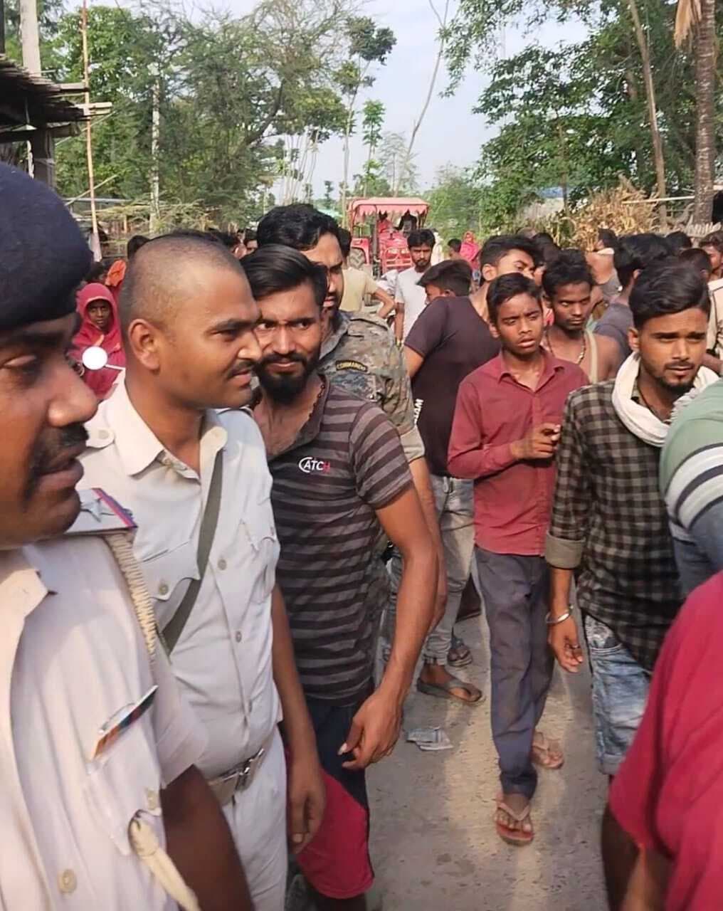 पिकअप एवं बाइक की टक्कर में एक की मौत एक गंभीर