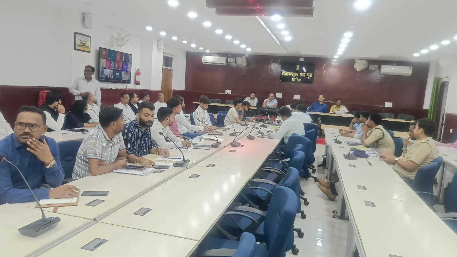 सड़क दुर्घटना को नियंत्रित करने के लिए उठाएं जरूरी कदम