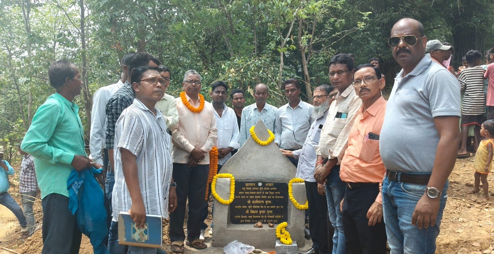 झाड़-फांस से काम नहीं चलेगा एसडीओ साहब, गुणवत्तापूर्ण निर्माण हो : सांसद