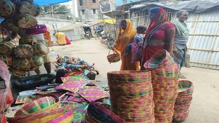 वट सावित्री व्रत को लेकर महिलाओं में उत्साह, बाजारों में बढ़ी रौनक