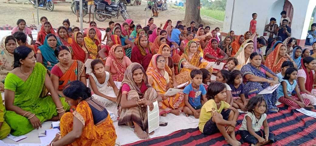 संवाद कार्यक्रम से सशक्त हो रहीं महिलाएं