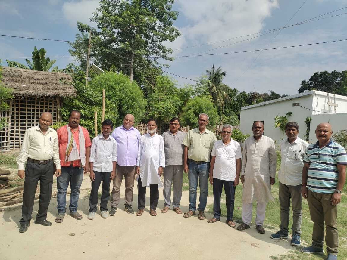 Madhubani News : इंटर कॉलेज के शिक्षकों ने वेतन भुगतान की समस्या पर किया विचार विमर्श