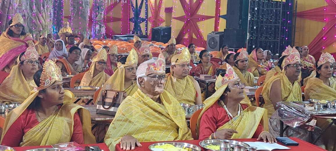 Giridih News: मधुबन में तीन दिवसीय धार्मिक विधान का आयोजन शुरू