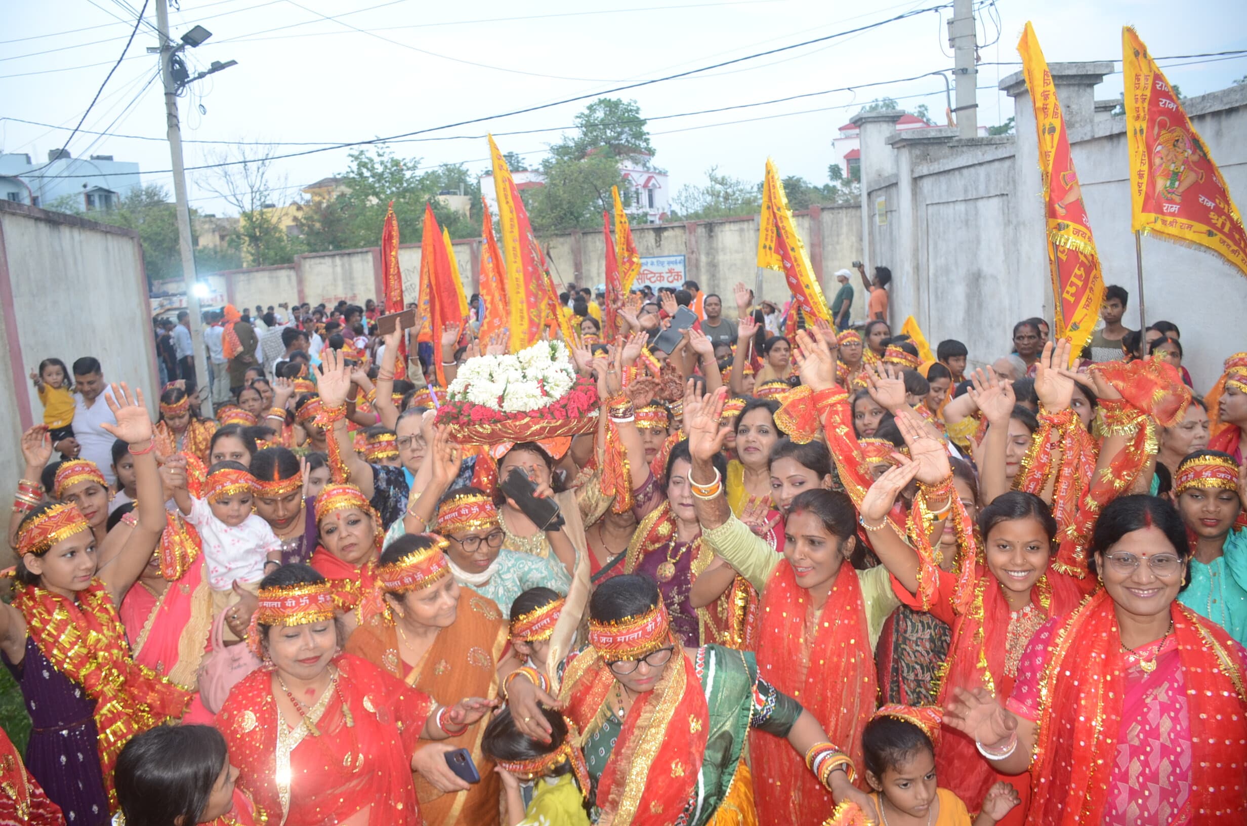 Ranchi News: बड़ा पूजा की भक्ति में रंगा हिनू, शोभायात्रा में झूमे भक्त