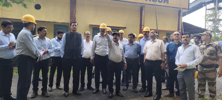 Dhanbad News: महेशपुर में बंद सेलो प्लांट जल्द होगी चालू