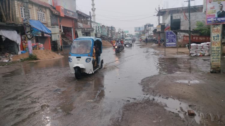 अगले तीन दिन हल्की से मध्यम बारिश की संभावना