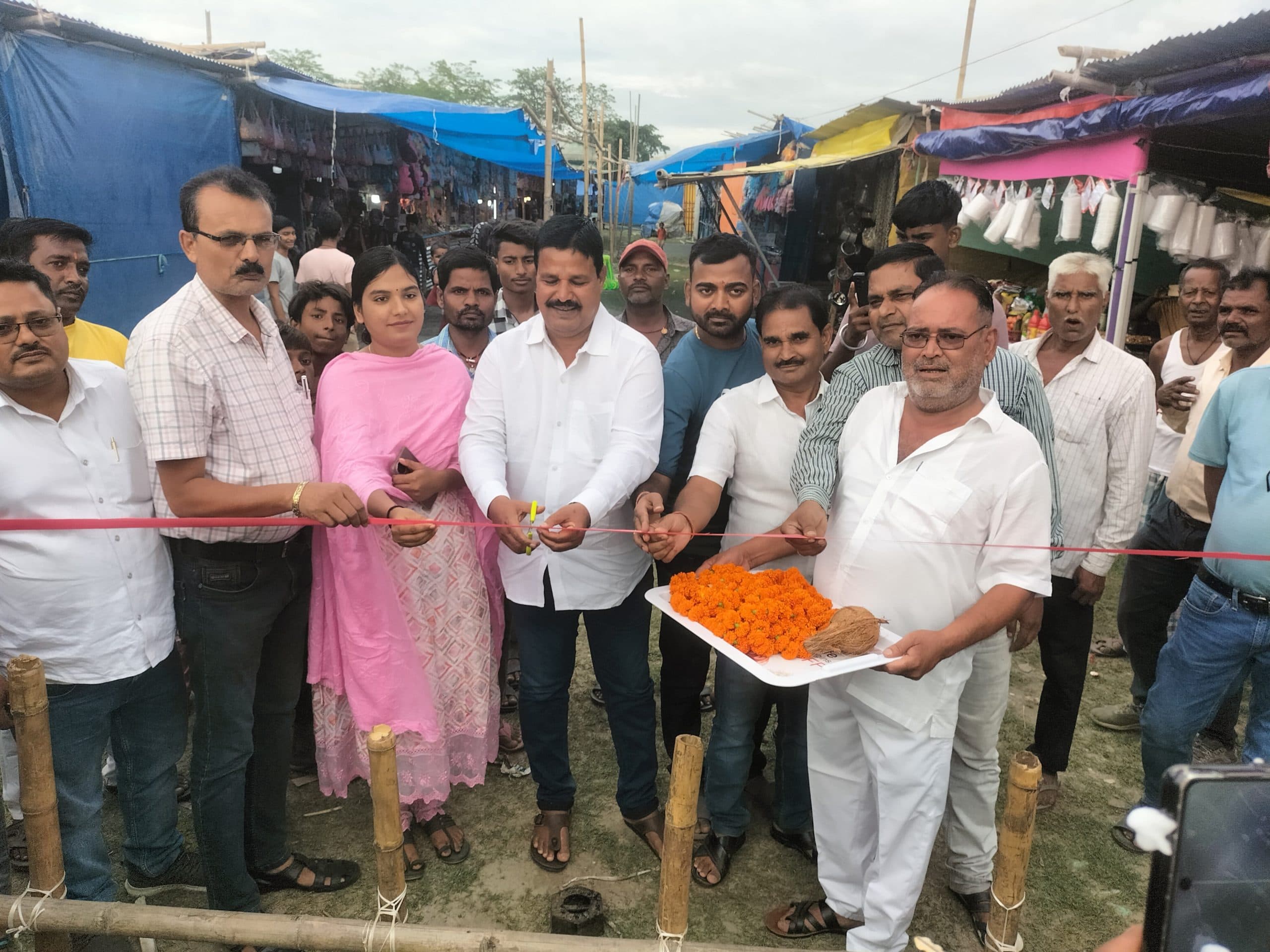 प्रमुख ने डिजनीलैंड मेला का किया उद्घाटन