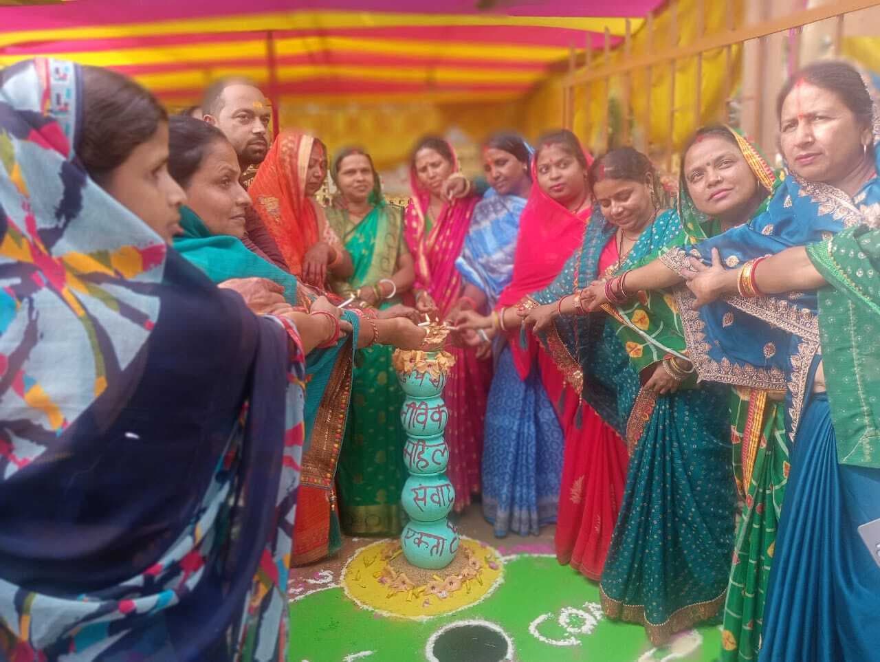 महिलाओं की सामाजिक व आर्थिक स्थिति को सुधारने में जीविका की भूमिका अहम