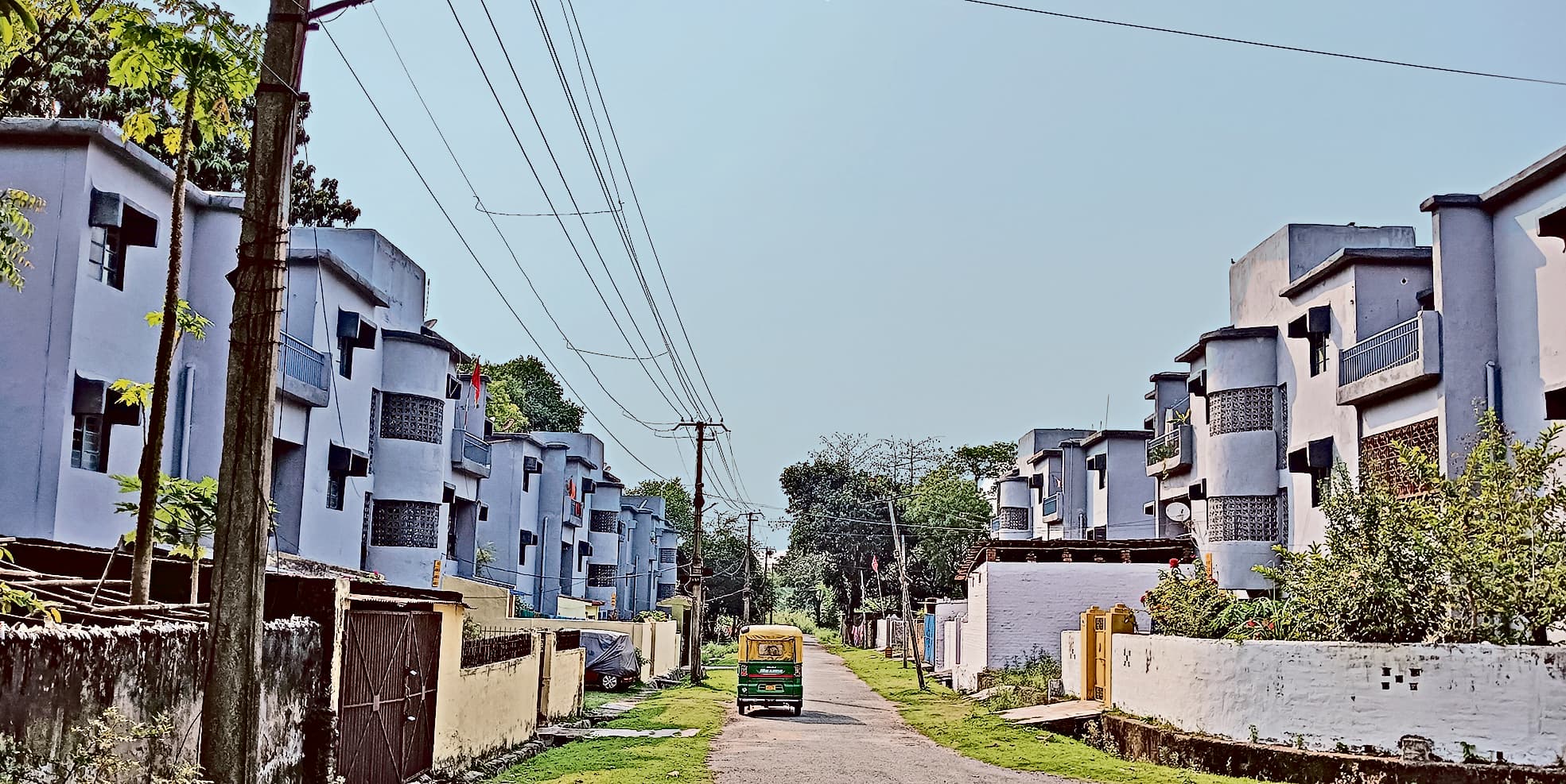 Bokaro News : माइक्रोसर्फेसिंग से 27 किमी सड़क की होगी मरम्मत, 400 आवासीय ब्लॉक्स में होगा एक्सटर्नल मेंटेनेंस