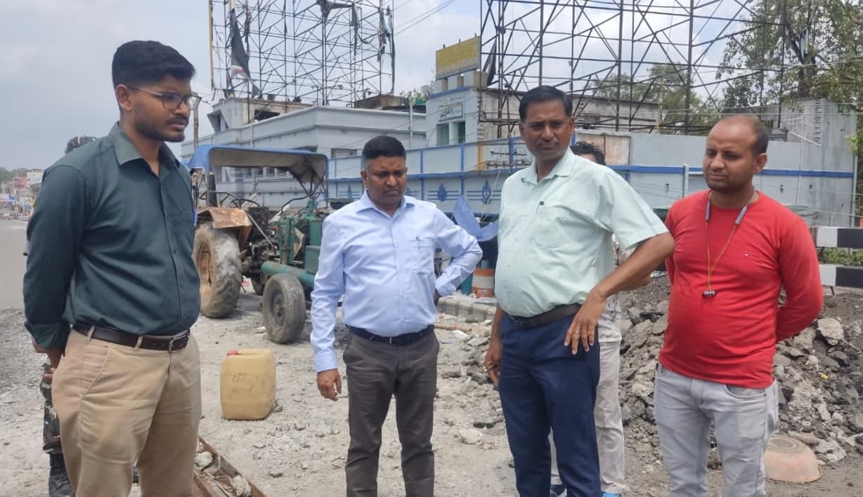 Dhanbad News : एक जून से फ्लाइओवर के बैंकमोड़-सुभाष चौक लेन पर होगा काम