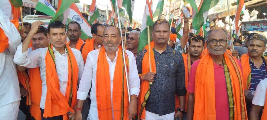 Motihari : ऑपरेशन सिंदूर की सफलता पर निकाली तिरंगा यात्रा
