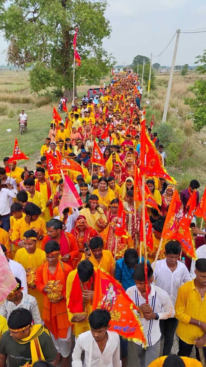 रुद्र महायज्ञ को लेकर निकाली गयी भव्य कलशयात्रा