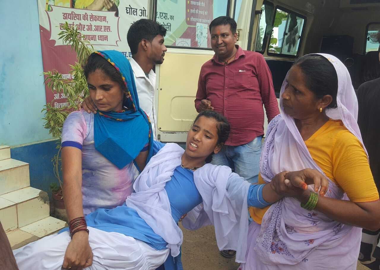 अलग-अलग सड़क दुर्घटनाओं में छात्रा समेत चार लोग घायल