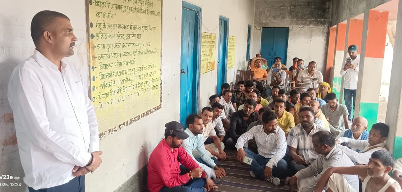 समाजसेवी के निधन पर मुखिया ने दी श्रद्धांजलि