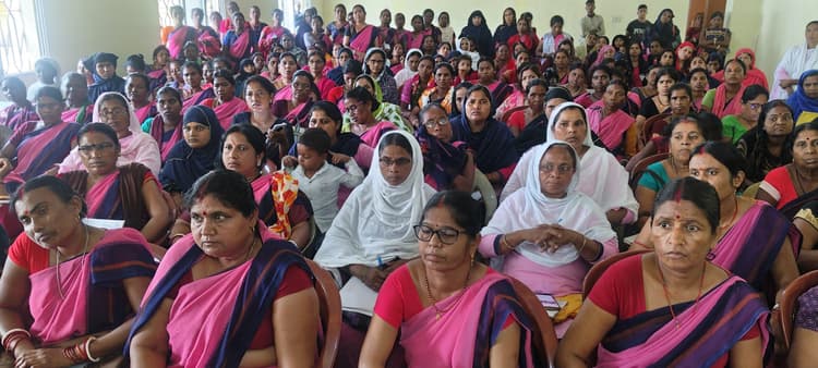 सेविकाएं अति कुपोषित व एनीमिया पीड़ित बच्चों की करें पहचान