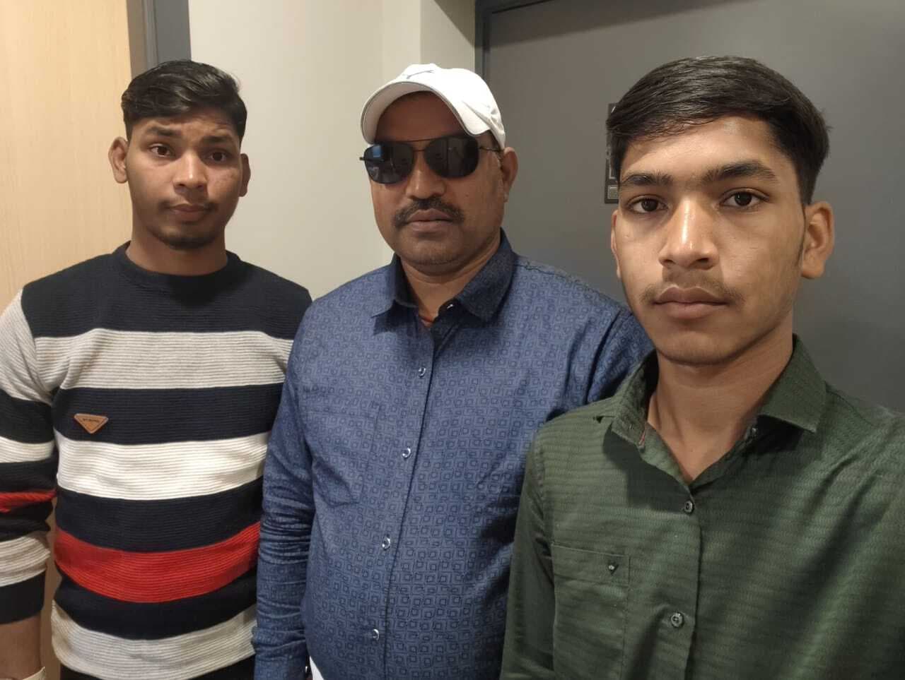 रिजल्ट : संताल आवासीय विद्यालय के छात्र अनुज कुमार बने जिले का सकेंड टॉपर