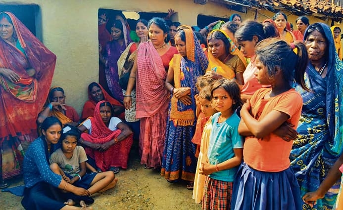 Gaya News : मुठभेड़ में ढेर मनीष का शव पहुंचा गांव, कटिया कांड का था मास्टरमाइंड