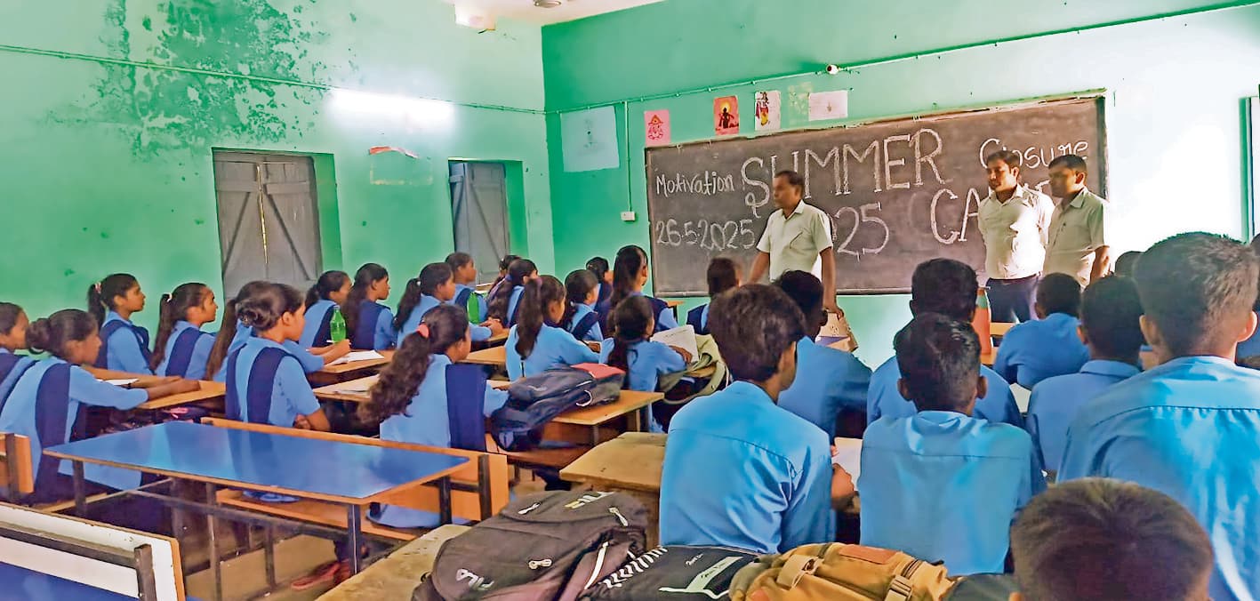 Hajipur News : समर कैंप में बच्चों को मिला बहुआयामी अनुभव