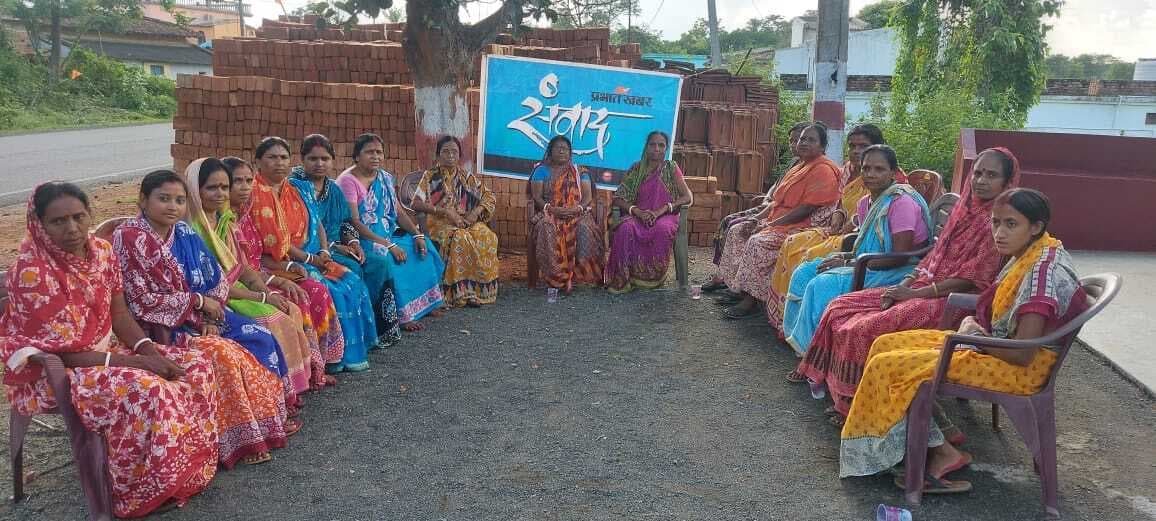 महिलाओं के आत्मनिर्भर बनाने से परिवार होगा सशक्त