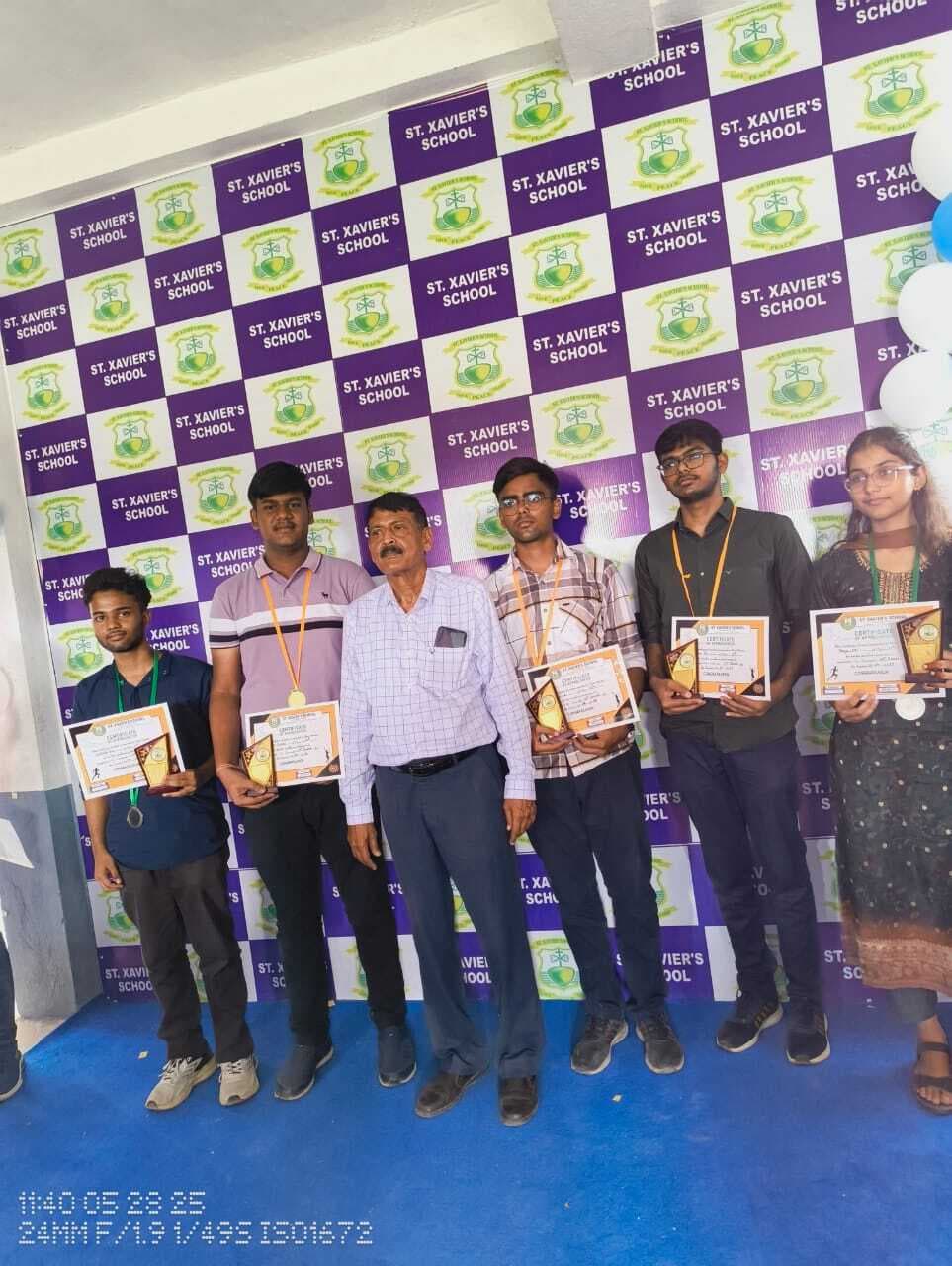 मैट्रिक में 90 प्रतिशत से ज्यादा अंक प्राप्त करने वाले बच्चों की होगी मुफ्त पढ़ाई - पीपी अलबर्ट