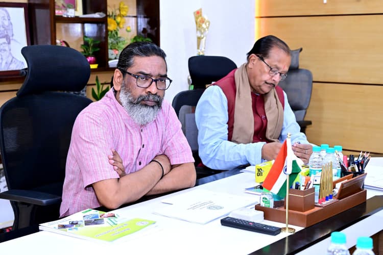 Ranchi News : 16वें वित्त आयोग के समक्ष राज्य के विकास का रखें रोड मैप : मुख्यमंत्री