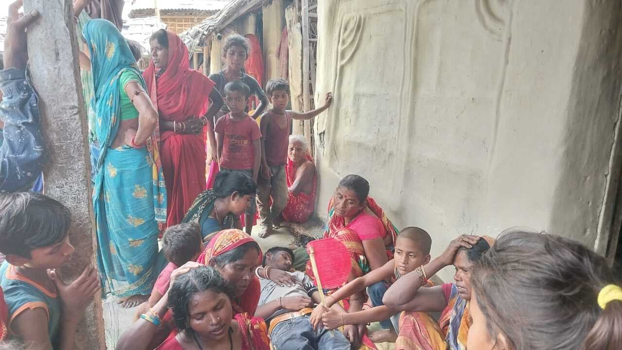 पेड़ से लटका मिला किशोर का शव, हत्या की आशंका