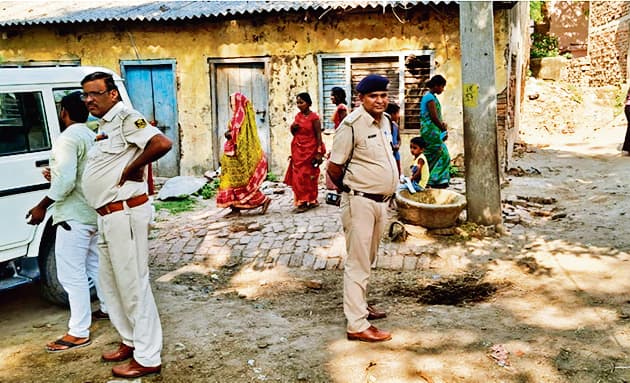 Saran News : छपरा शहर के गंडक कॉलोनी में युवक की चाकू मारकर हत्या